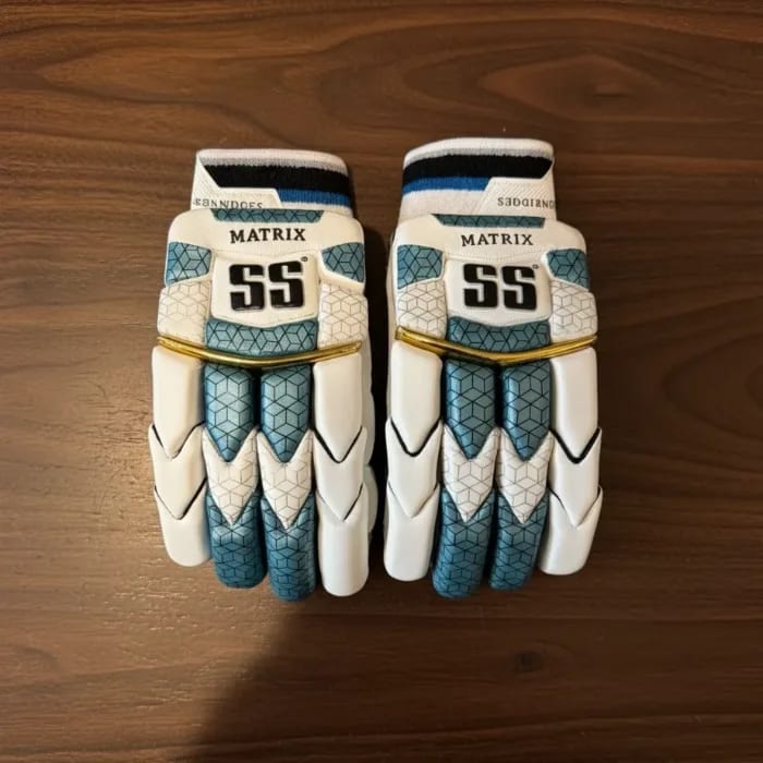 SS Matrix Batting Gloves