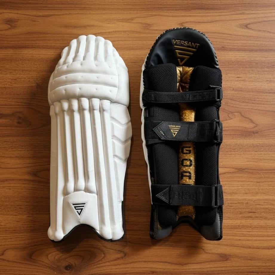 Versant Goat Batting Pads All White / Left Hand / Adult